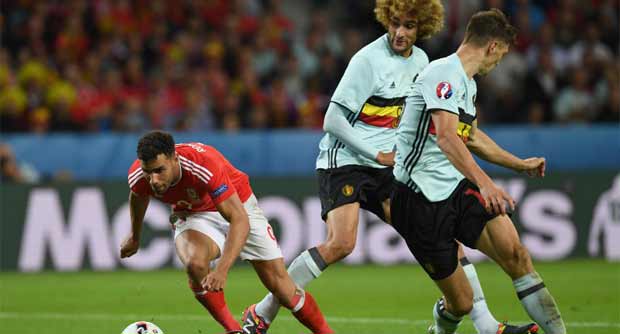وايلز تتأهل لصنع التاريخ امام البرتغال في النصف النهائي